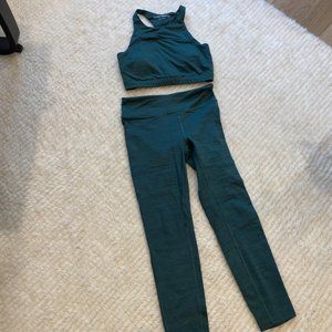 Outdoor Voices TechSweat Set Small